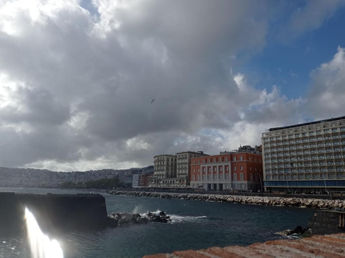 Limorooms Napoli Eksteriør billede
